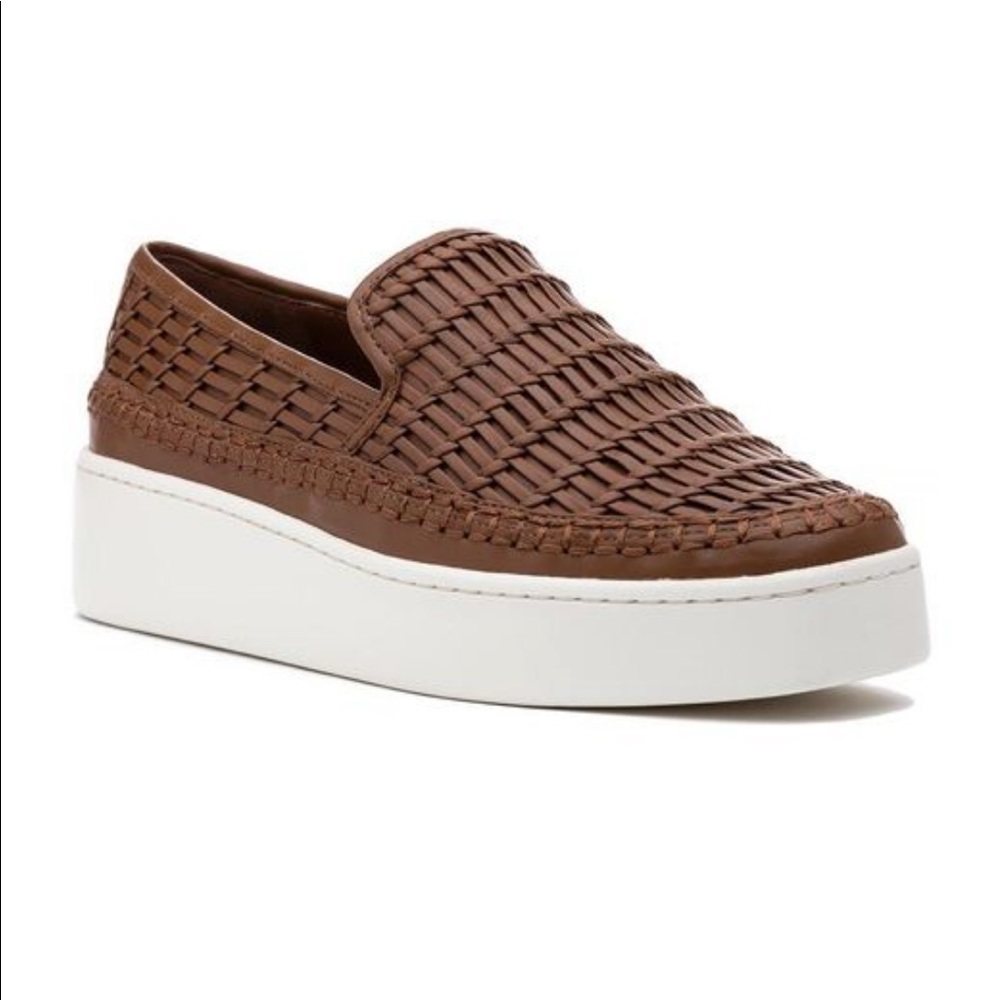 Vince 5.5 leather staffers platform sneaker in almond. Beautiful condition!
